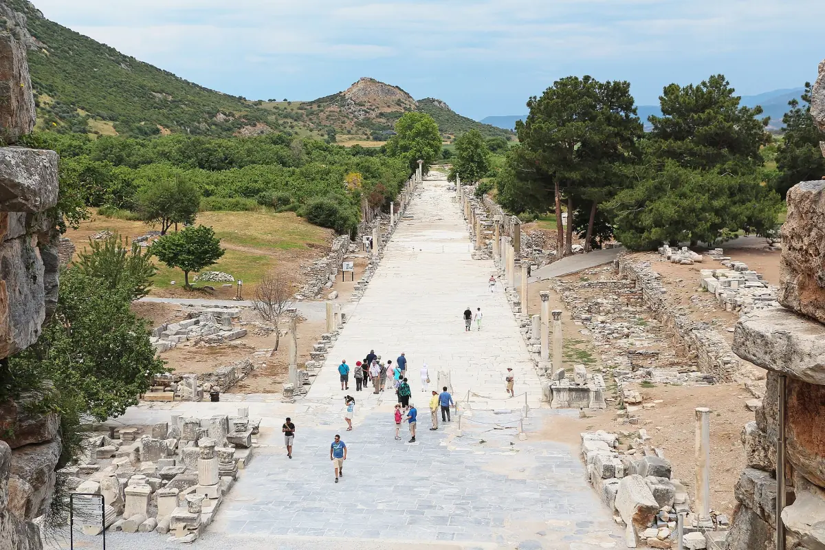 The Harbour Street seen from the Great Theatre
